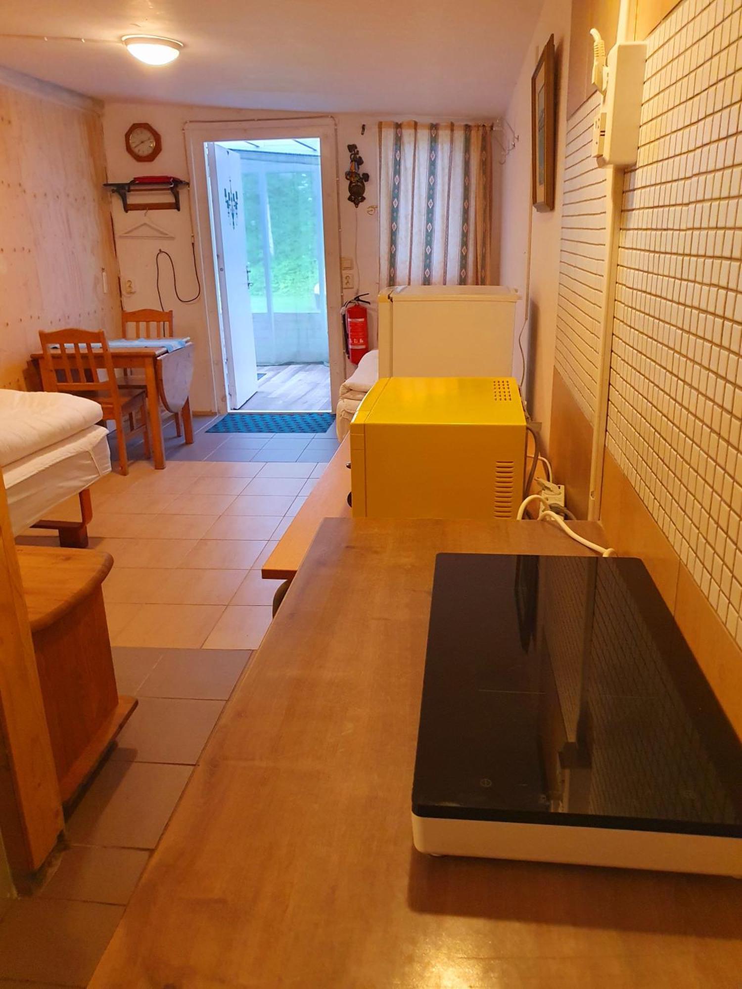 Motel E4 Kolmarden Apartments And Cottages מראה חיצוני תמונה
