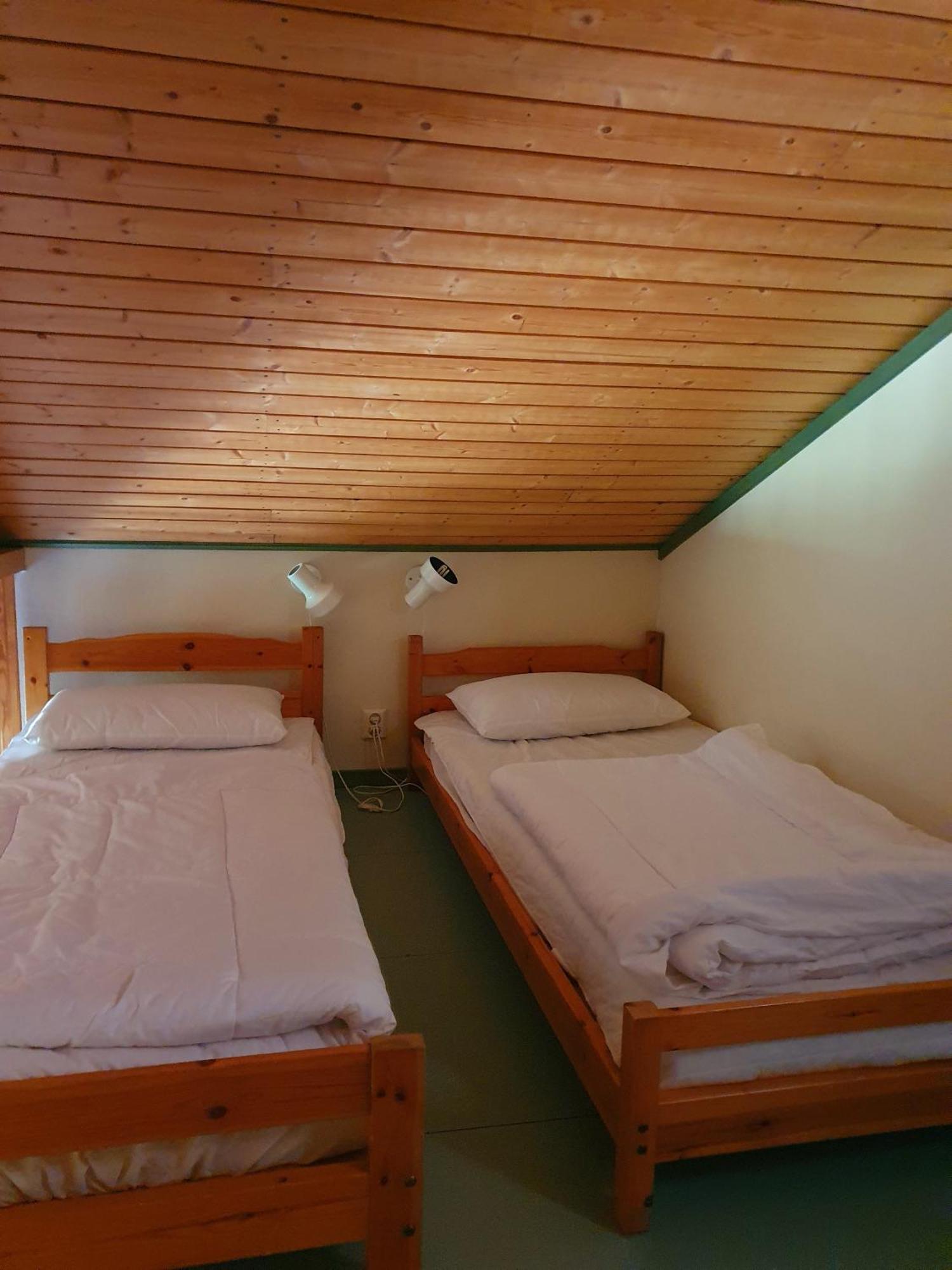 Motel E4 Kolmarden Apartments And Cottages מראה חיצוני תמונה