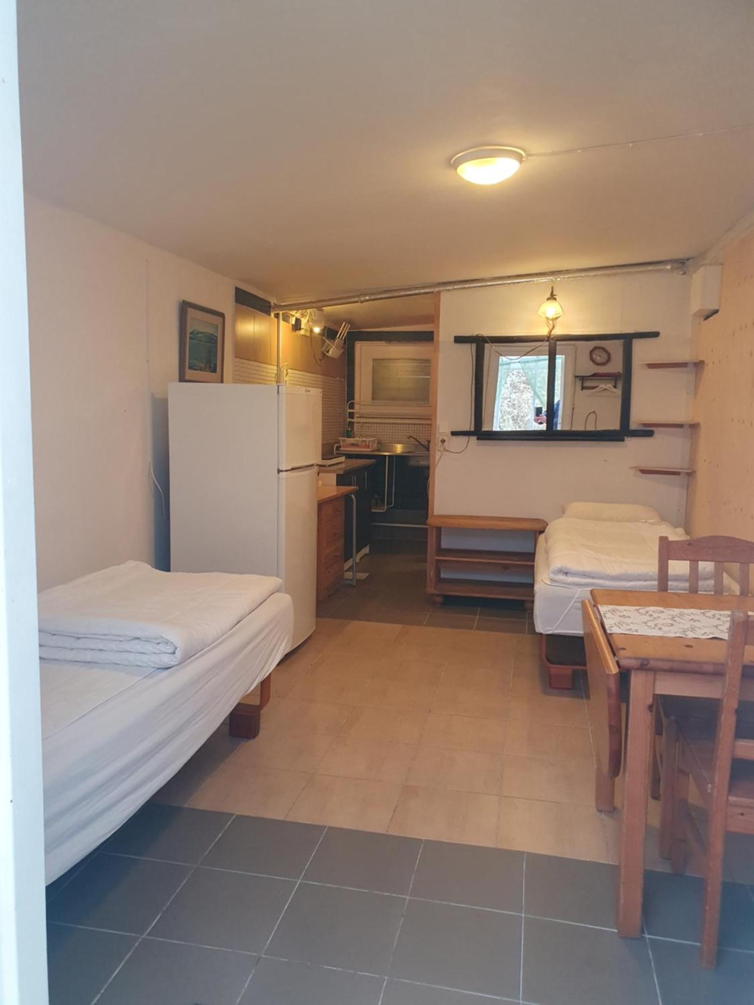 Motel E4 Kolmarden Apartments And Cottages מראה חיצוני תמונה